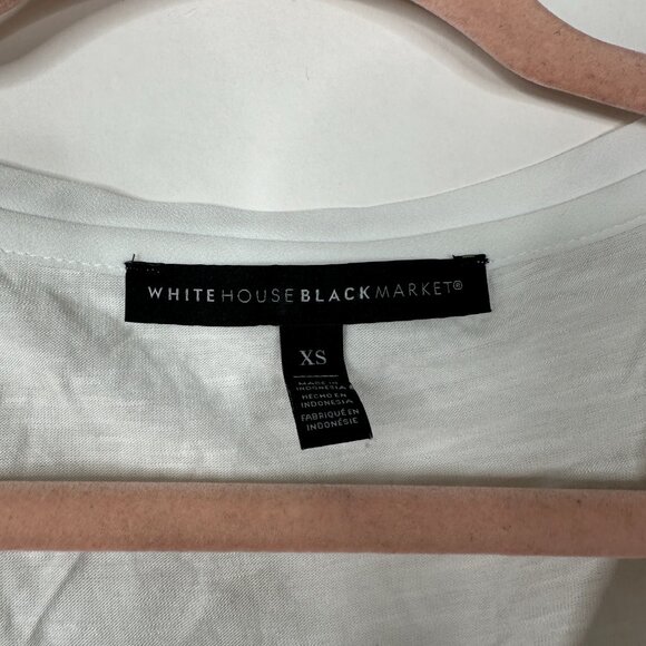 2/$30 White House Black Market Everyday Short Sleeve V-Neck Tee White XS #A0052 - Picture 5 of 8